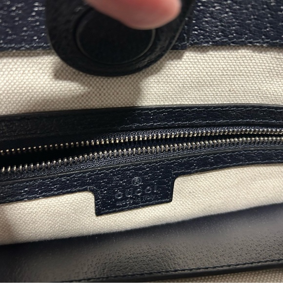 AUTHENTIC GUCCI tote - Picture 6 of 8